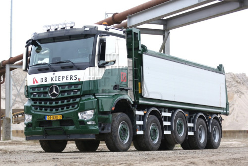 Mercedes-Benz Arocs 4945K 10x4 -02